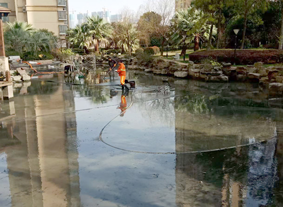 高陵景观池淤泥清理